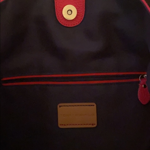 Tommy Hilfiger Totebag - Picture 2 of 3